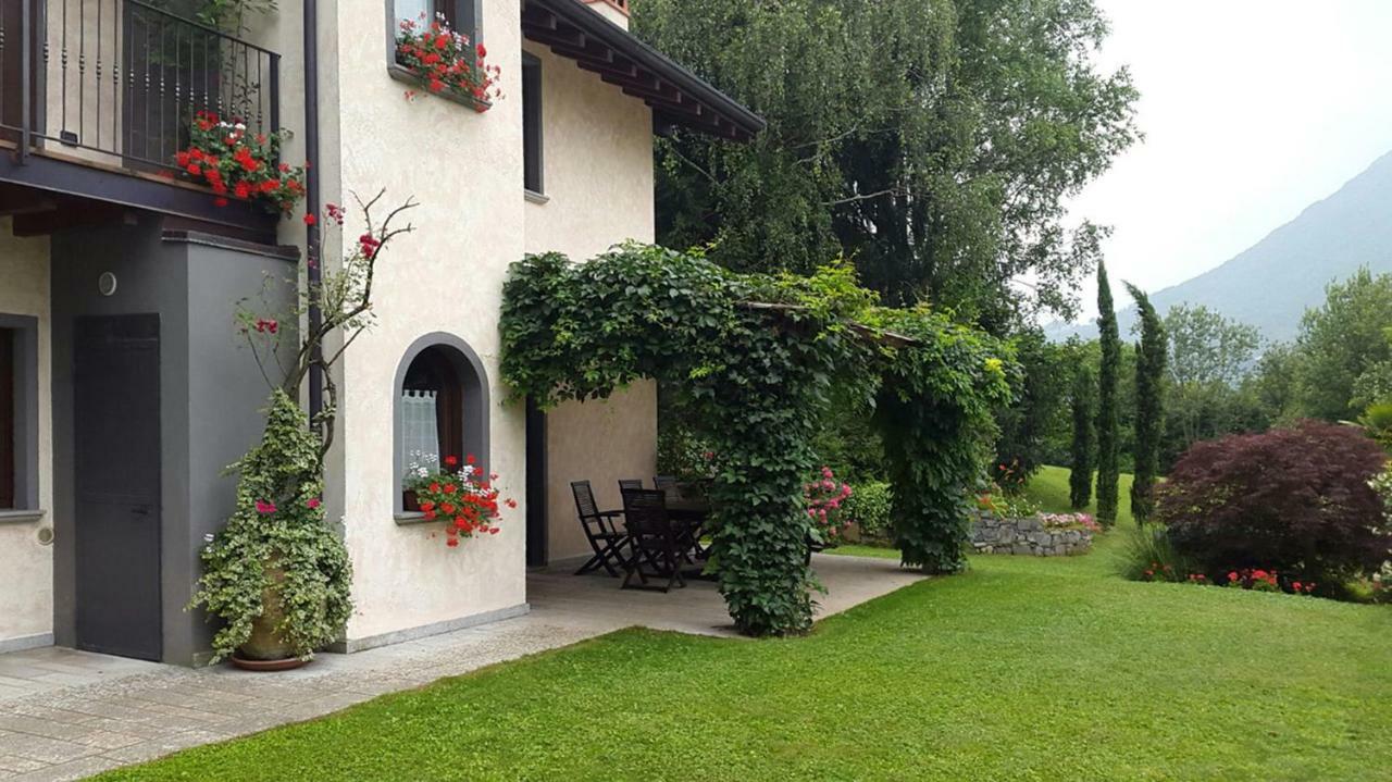 Casa Vacanze Il Noce Sovere Екстериор снимка