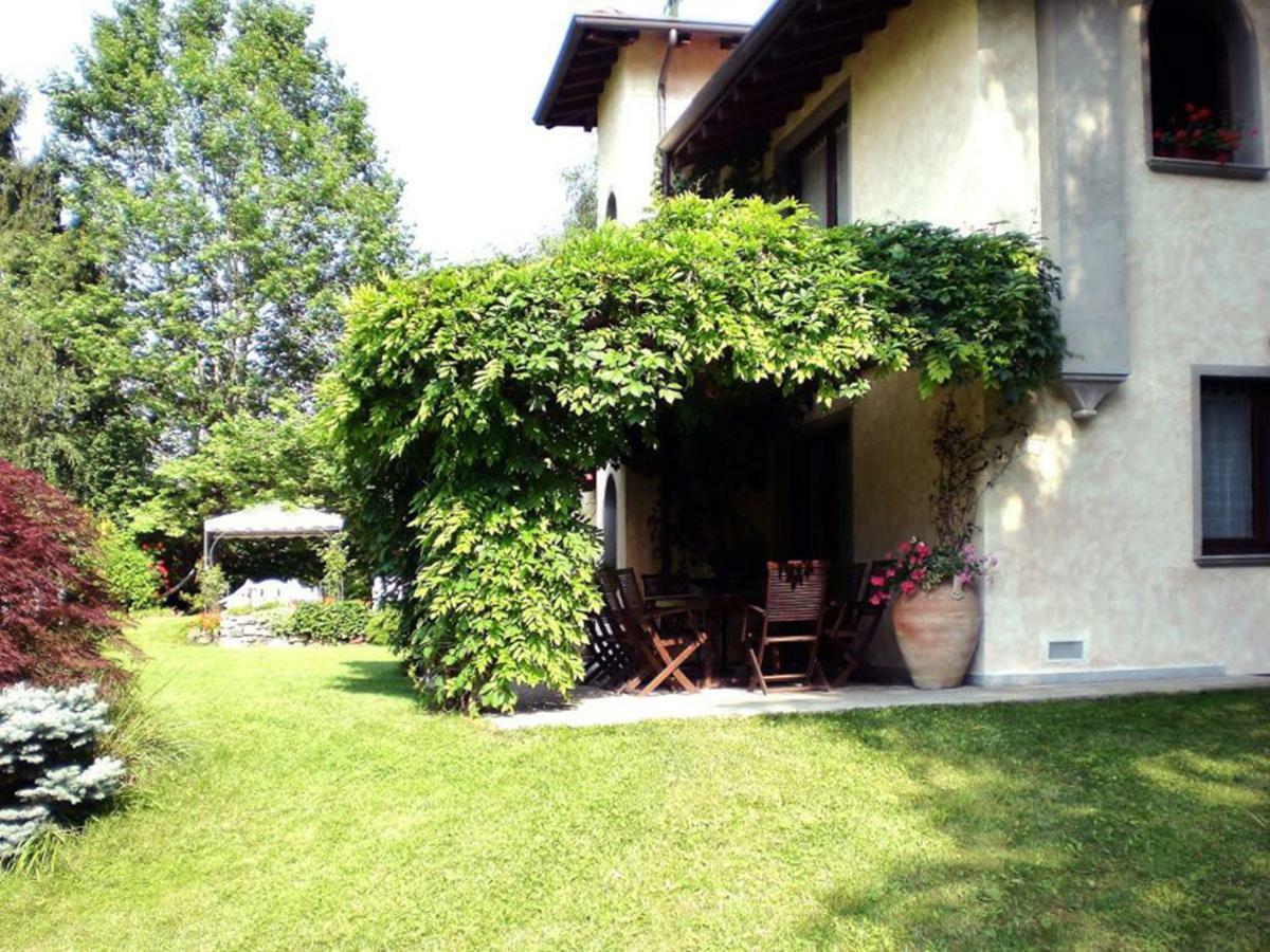 Casa Vacanze Il Noce Sovere Екстериор снимка